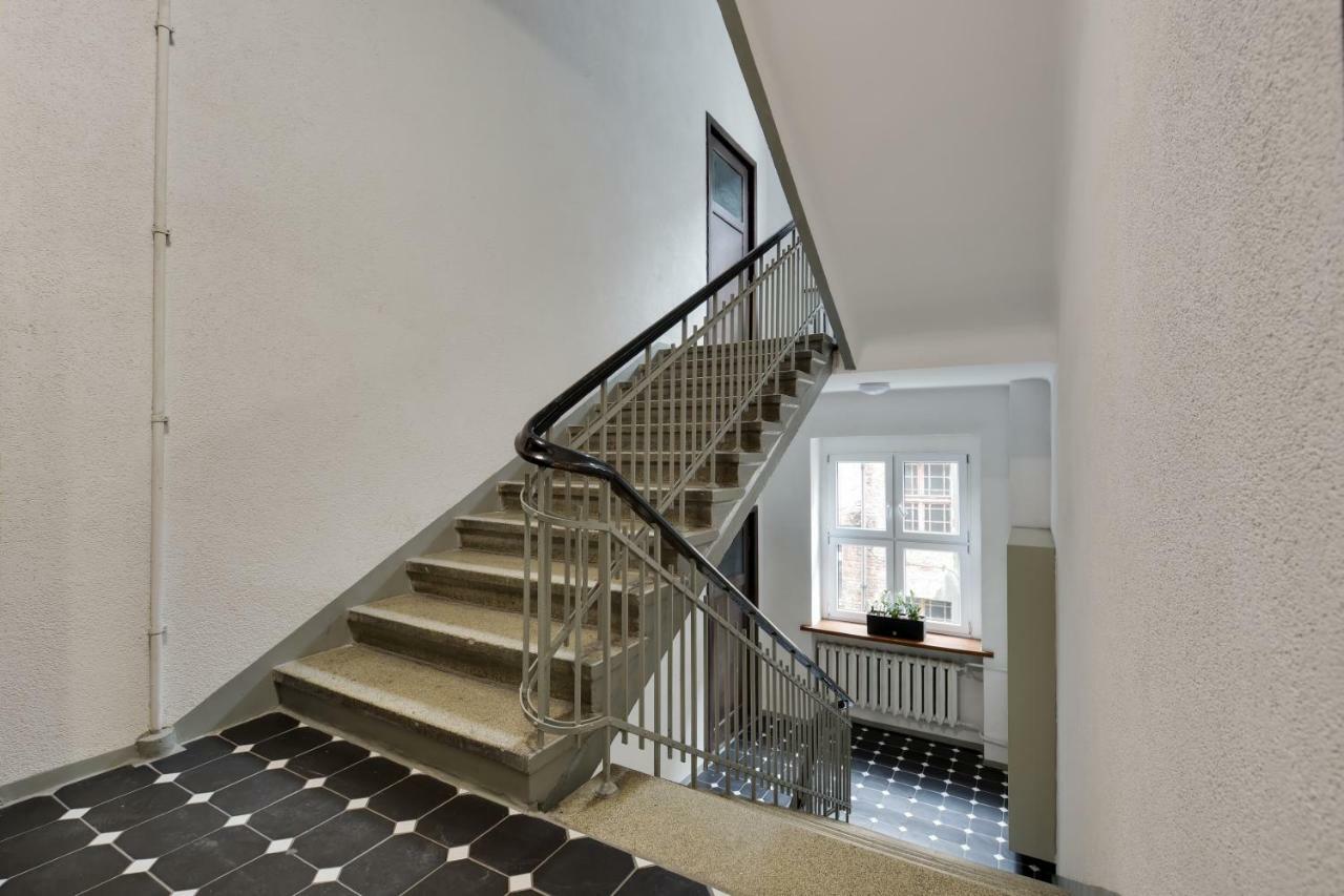 Kato Centrum Apartamento *