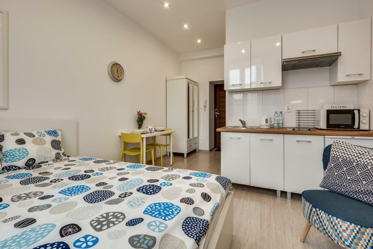 Kato Centrum Apartamento *
